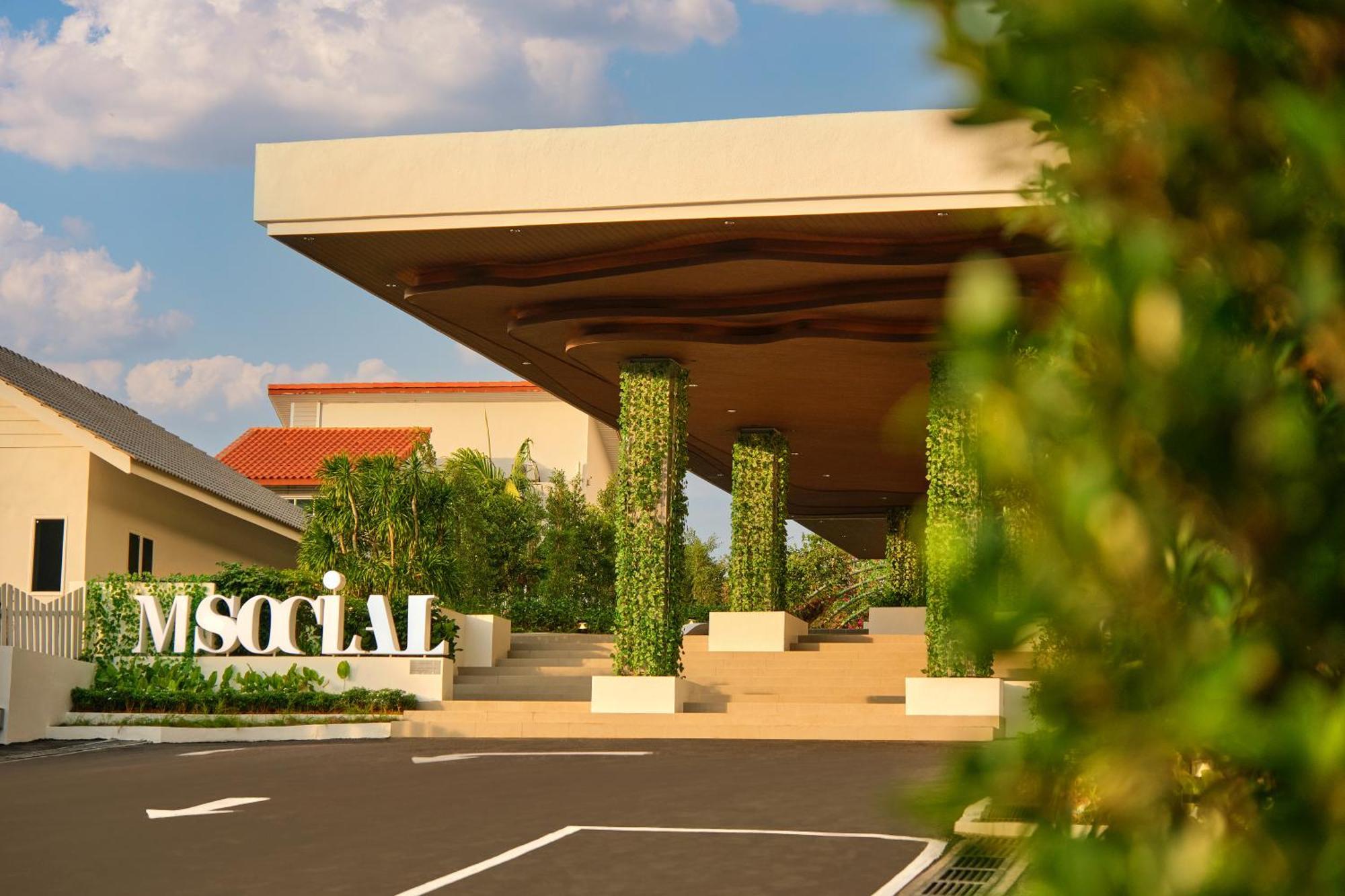 M Social Resort Penang Tanjung Bungah  Exterior foto